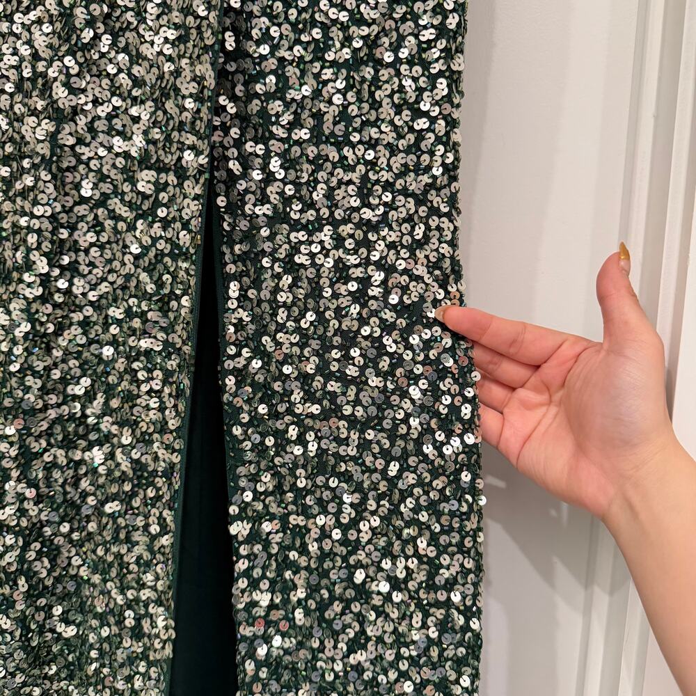 NEW Mac Duggal 5489 Sequin V-Neck Sheath Gown in Forest Green Size 6 - Picture 11 of 13